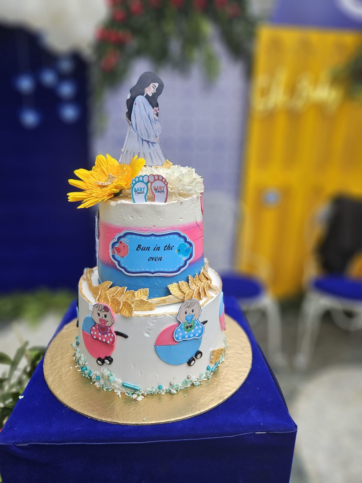 Designer Cakes & Tiered Cakes - Image 2